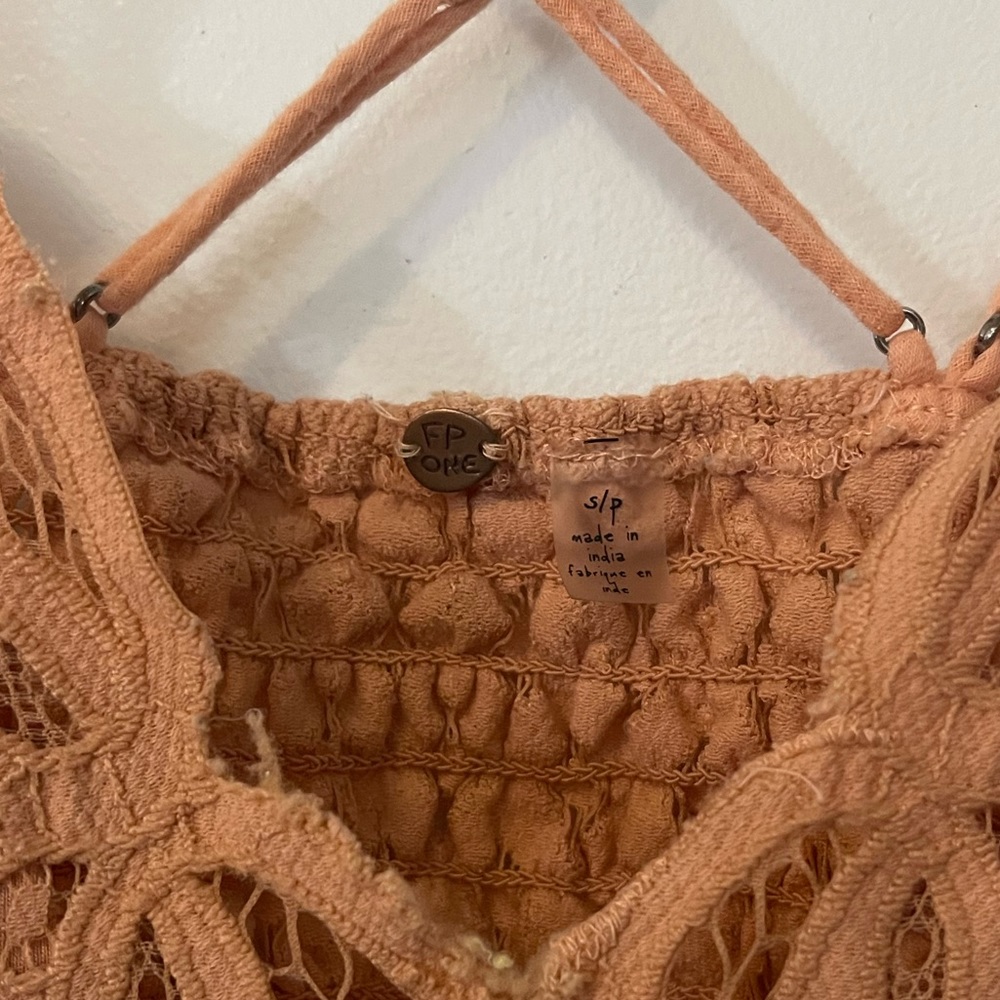FP Movement by Free People Bralette Top / Crop Top Light Pink / Peach Lace -  S - Picture 9 of 9